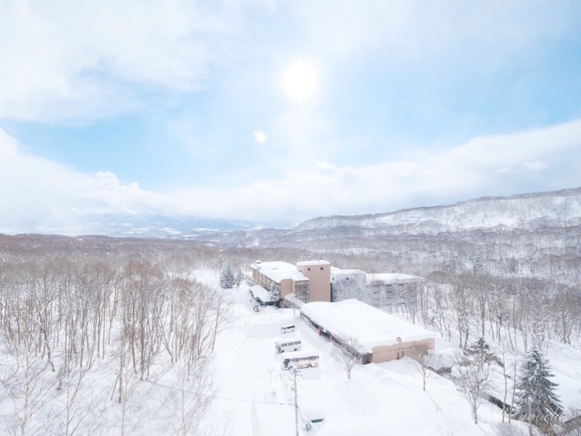 窓の外の雪景色